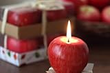 キュート ! りんご キャンドル 2個 セット 箱 付き アンティーク インテリア 雑貨 小物 置物 おしゃれ かわいい ろうそく ロウソク (キャンドル, りんご)