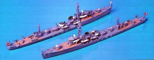 1/700 Nippon Navy torpedo motorboat Hung (two vessels entering) W39 (japan import) by Skywave
