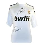 Real Madrid Jersey Signed By Kaka And Cristiano Ronaldo Real Madrid Jersey Signed By Kaka And Cristiano Ronaldo
