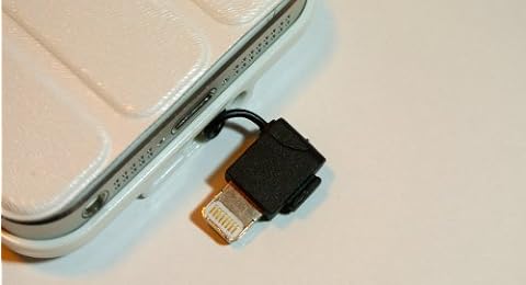iPhone5用 Lightningケーブル収納式バッテリーケース TG-IP5-008 (ホワイト)