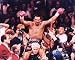 Roberto Duran 16x20 Photo (Victory Crowd)