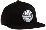 NHL Men's New York Islanders Game Day Black Pro Shape Flat Brim Flex Cap- Tx79Z (Black, Small/Medium)