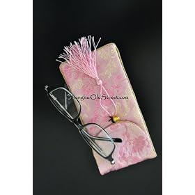 Click here to buy Beautiful Silk Brocade Eyeglass Sunglass Pouch Glasses Protect Bag - Pink by Shanghai Old Street.