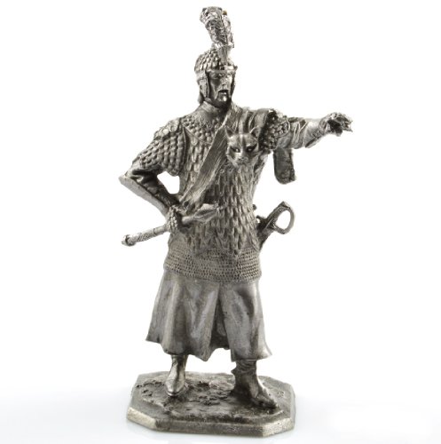 Officer of the Polish-Lithuanian hussars, 17th century metal sculpture. Collection 54mm (scale 1/32) miniature figurine. Tin toy soldiers
