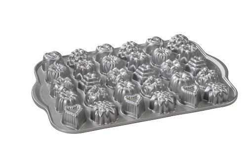 Nordic Ware Platinum Collection Cast-Aluminum 