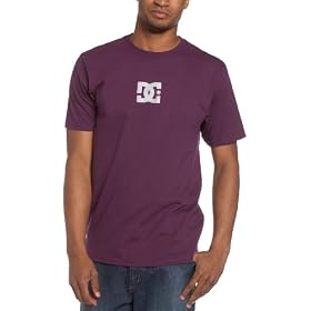 DC Young Men's Solo Star Short Sleeve Tee