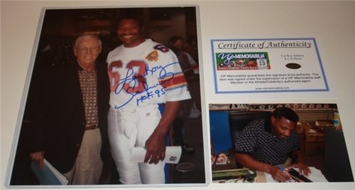 Lee Roy Selmon Tampa Bay Buccaneers/Bucs Autographed/Hand Signed 8 x 10 Photo