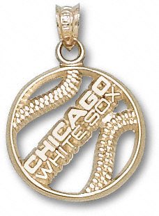 Chicago White Sox 10K Gold ''CHICAGO WHITE SOX'' Pierced Baseball Pendant