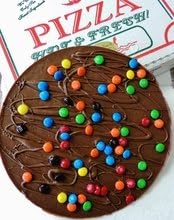 Chocolate Pizza® (25 oz, 12") - topped with M&Ms®