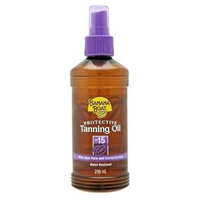 Banana Boat Protective Tanning Oil Pump Spray SPF 15 With Aloe Vera And Carrot Extracts 240ml - Water Resistant