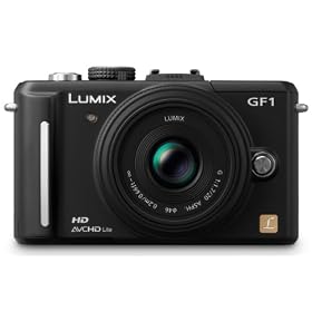 Panasonic - Lumix G - DMC-GF1KEG-K - Compact hybride avec zoom standard 14-45mm et F3.5-5.6 - HD 720p - 12.1 Mpix - Ecran LCD 3" - Noir
