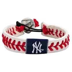 MLB New York Yankees Classic Baseball Bracelet