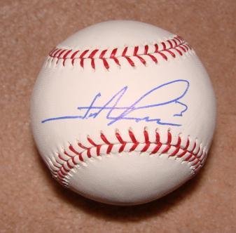 HUNTER PENCE SIGNED BASEBALL PHILLIES
