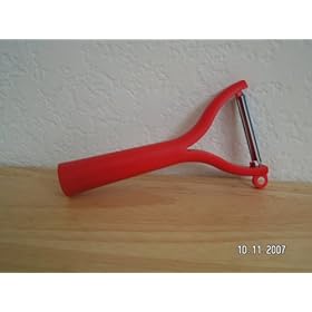 Tupperware Universal Peeler in Chili Red by Tupperware