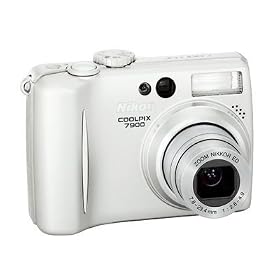Nikon Coolpix 7900 Digital Camera - Silver [7MP, 3 x Optical Zoom]