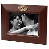 Review The Memory Company  / Virginia Tech Horizontal Frame
