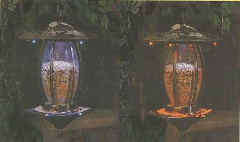 Windsor II Solar Lighted Bird Feeder