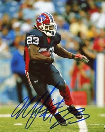 Marshawn Lynch Autographed/Hand Signed 8x10 Photo- Buffalo Bills