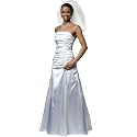Brautkleid "Helena" mit schn&uuml;rbarer Silhouette und gerafftem Dekollet&eacute;, Creme Wei&szlig;, Gr. 40