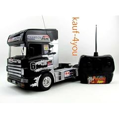 RC TRUCK LKW-ZUGMASCHINE KFZ 1:18 NEU & OVP Modell Schwarz mit Licht und Fernsteuerung