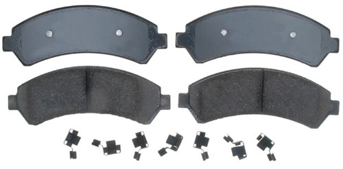 ACDelco 17D726CH Professional Ceramic Front Disc Brake Pad Set