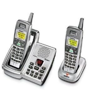 Uniden DXAI5688-2 5.8 GHz Extended Range Dual Handset Cordless Phone with Call Waiting/Caller ID and Extra Handset & Charger