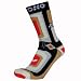 Wir bieten hier hochqualitative Snowboard Socken (2 Paare) der Marke ATTONO� zu einem unglaublichen Aktionspreis mit folgenden Funktionen an: Sanitized� Silver Behandlung, Ergonomische Passform, Bel&uuml;ftungskan&auml;le, Flache Komfortn&auml;hte, Schutzpolsterungen, Anatomische Fu&szlig;form L und R, Elastische Bandage, Komfortbund. Material: 33% Acryl, 26% Baumwolle, 23% Polypropylen,16% Nylon, 2% Elasthan