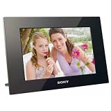 Sony DPF-A710 7-Inch WQVGA Digital Photo Frame with Remote (Black) by Sony
