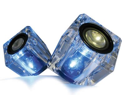 iTALKonline USB Glow in the Dark Crystal Speakers for: Apple: iPhone, iPhone 3G, iPod 3G, iPod 4G, iPod Classic, iPod Color, iPod Mini, iPod Nano, iPod Nano 2G, iPod Nano 3G, iPod Nano 4G, iPod Photo, iPod Shuffle, iPod Shuffle 2G, iPod Touch, iPod Touch 2G, iPod Video BlackBerry: 8120 Pearl, 8220 Pearl, 8300 Curve, 8310 Curve, Bold Creative: Zen Stone, Zen V, Zen Vision M Dell: Axim 51 HP: hw6500, hw6900, hx2100, hx2700, hx4700, rx5915 HTC: Touch HD i-mate: JASJAR, SP5m LG: U400 Motorola: ROKR E8 Nokia: 3250, 3600 Slide, 5200, 5220, 5310, 5320, 5610, 7610 Supernova, N78, N79, N81, N82, N85, N91, N95, N95 8GB, N96 O2: XDA Exec Orange: M5000 Palm: LifeDrive Qtek: 9000 Samsung: F400, i8510 INNOV8, L310, L320 SanDisk: Sansa E200 Sony: NW-E Series, NWA Series, PSP, PSP Slim and Lite Sony Ericsson: G502, G705, T303, T700, W200i, W302, W550i, W580i, W595, W610i, W700i, W710i, W760i, W800i, W810i, W850i, W880i, W890i, W910i, W960i, Z530i, Z780i T-Mobile: MDA Pro Vodafone: v1640