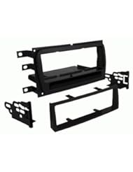 Car Audio or Theater: Metra 99-7952 Single DIN Installation Kit for 2005-2007 Suzuki Aerio - Metra Electronics Corp