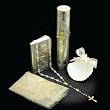 Gold-Plated Baptismal Gift Set in Spanish with Decorated Candle, Elegant Rosary, Baptismal Missal, Holy Spirit Handkerchief, and Decorated Shell (Banado en Oro Bautizo Set de Regalo)