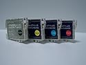Start - 20 kompatible Patronen zu Epson Epson T0611, T0612, T0613, 
T0614 - 5 x black - 5 x cyan - 5 x magenta - 5 x yellow - passt in die 
folgenden Drucker: Stylus D 68, 68 PE, D 88, D 88 PE, D88 Plus, DX 3800,
 3850, 3850 Plus, 4200, 4250, 4800, 4850, 4850 Plus. Sofortiges 
Einsetzen der Tintenpatrone - kein Chipumbau - 100% Füllstandsanzeige - 
Top Tinte - Qualitäts Ersatzpatrone.