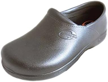 Genuine Grip Footwear Women's Slip-Resistant Injection Clogs