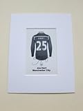 MOUNTED JOE HART SIGNED 10X8 INCH MOUNT WITH AUTOGRAPHED PHOTO PRINT PHOTOGRAPH AUTOGRAPH POSTER GIFT MANCHESTER CITY MAN SHIRT