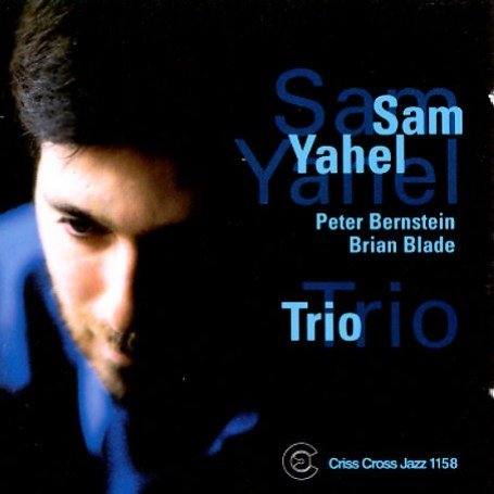 CD-Charts  Music : Trio