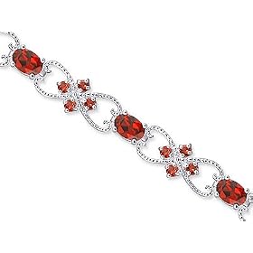Delicate Filigree Design 9.50 carats total weight Oval and Round Cut Garnet... by Peora