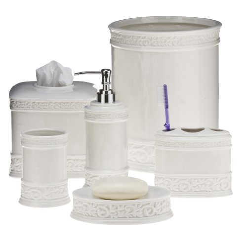 Cosmopolitan Bath Collection