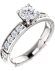 18K White Gold Round Cut Diamond Ring -- LIFETIME WARRANTY