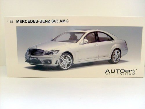 AUTO ART 1/18 76241 MERCEDES-BENZ S63 AMG - SILVER 