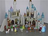 Disney Exclusive Cinderella's Castle Playset with 10 Disney Poseable Characters (Jasmine, Alladin, Sleeping Beauty, Prince Philip, Snow White, Prince Charming, Belle and Beast)IMAGE