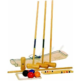 19 PIECE WOODEN GARDEN CROQUET SET CLUBS BALLS HOOPS
