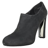 Stuart Weitzman Womens Covered Bootie