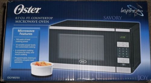 OSTER 0GYW0701 0.7-CUBIC FOOT 700-WATT DIGITAL MICROWAVE OVEN