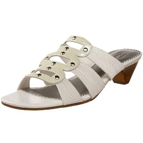 Trotters Womens Adrianne Sandal