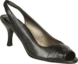 Women's Naturalizer Prevail