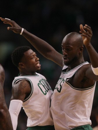 New Jersey Nets v Boston Celtics: Nate Robinson and Kevin Garnett Photographic Poster Print by Elsa ., 9x12