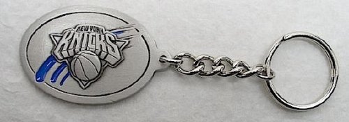 NEW YORKS KNICKS NBA BASKETBALL KEYCHAIN