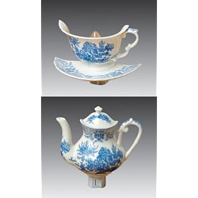 Blue Toile Porcelain Teapot Night Light