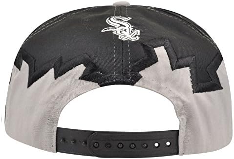 MLB Chicago White Sox Vintage Old School Snapback Flat Bill Hat Cap Dead Stock