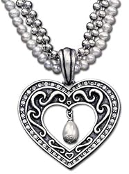 Western Bridal Pearl Drop Heart Necklace